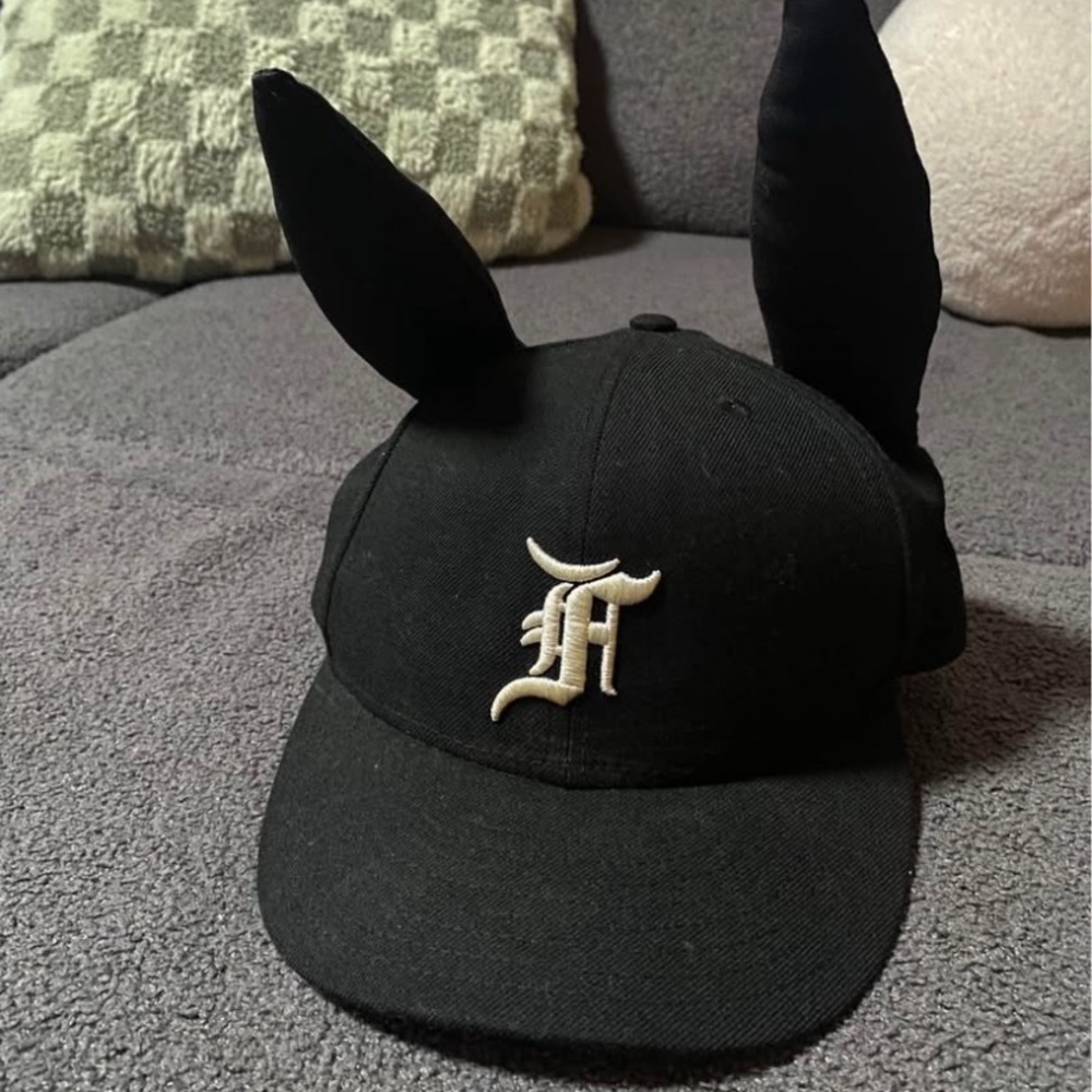 Essentials - Fear of God Fitted W/ Bunny Ears